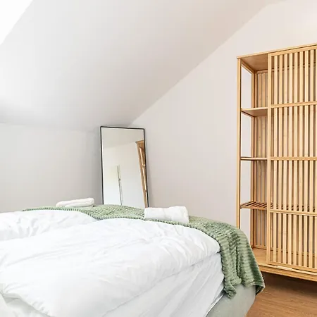Charming 1Br And 1Lr Apt Modern Design Donaustadt Vienna Exterior photo