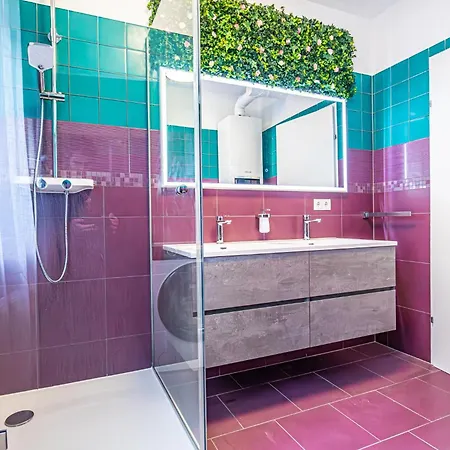Charming 1Br And 1Lr Apt Modern Design Donaustadt Vienna Exterior photo