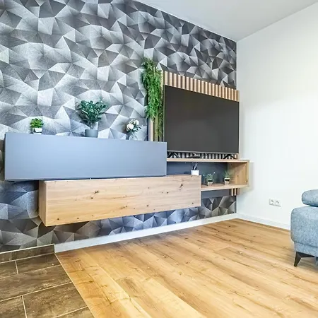 Charming 1Br And 1Lr Apt Modern Design Donaustadt Vienna Exterior photo
