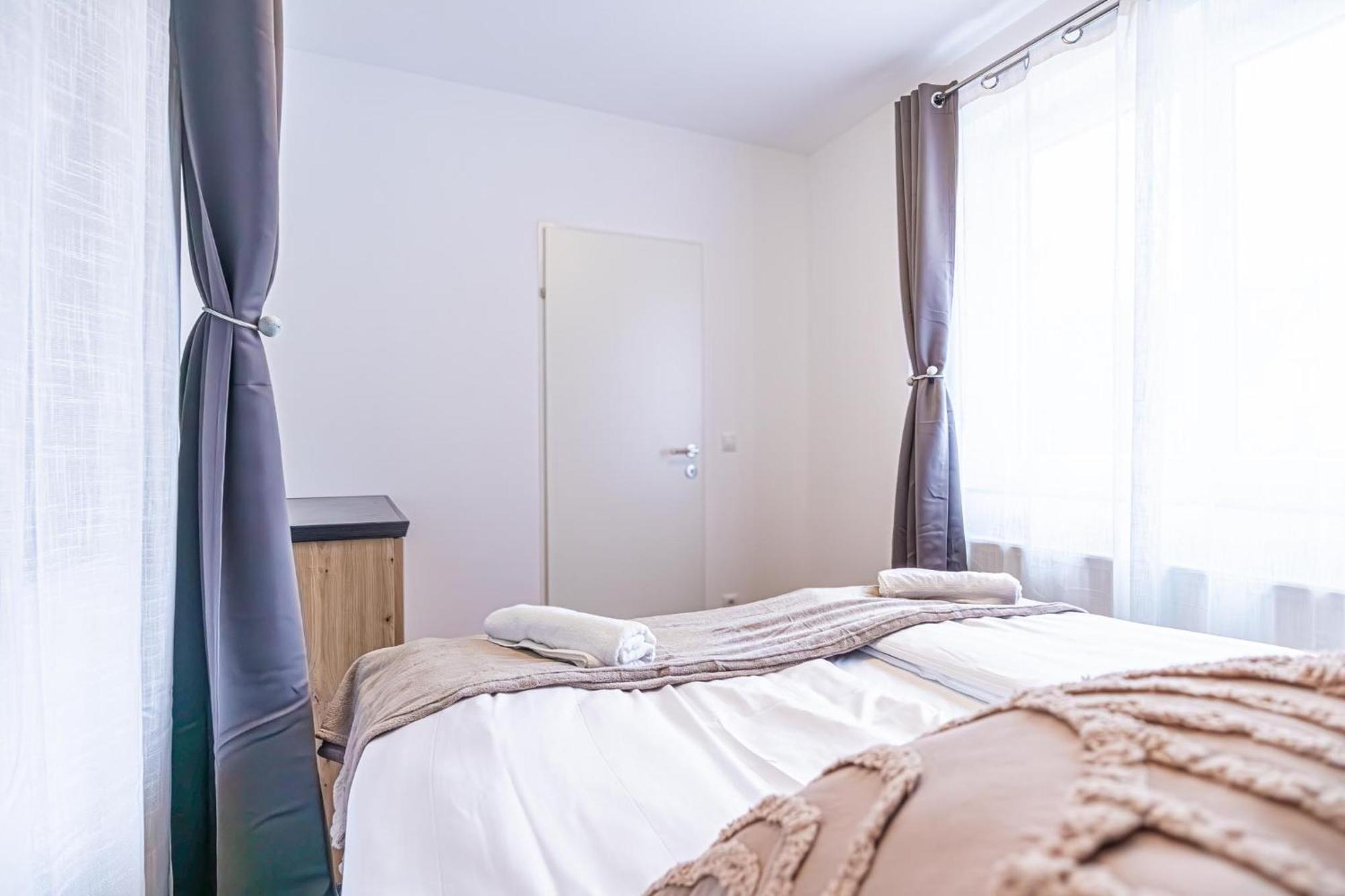 Charming 1br And 1lr Modern Design Donaustadt *